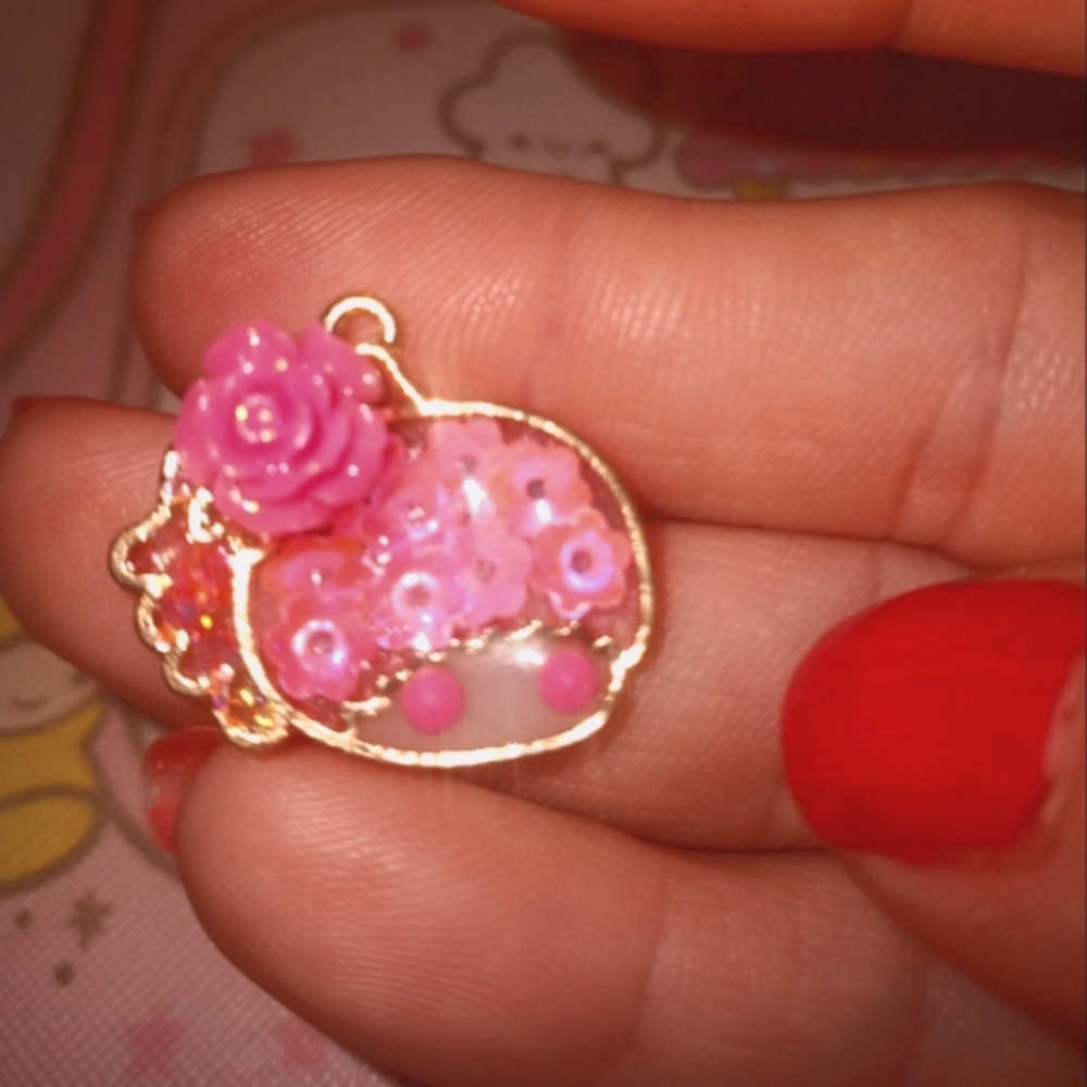 Little twin stars Lala bezel charm